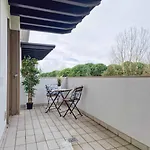 Luminous Flat With Attic With Pool Bibione