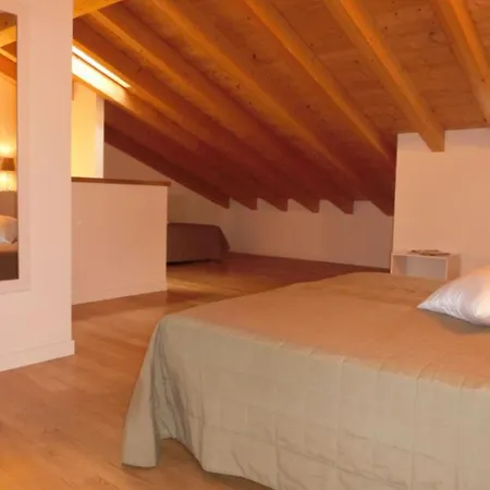Luminous Flat With Attic In A With Pool Apartment Bibione