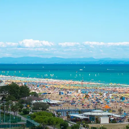 Luminous Flat With Pool Apartament Bibione