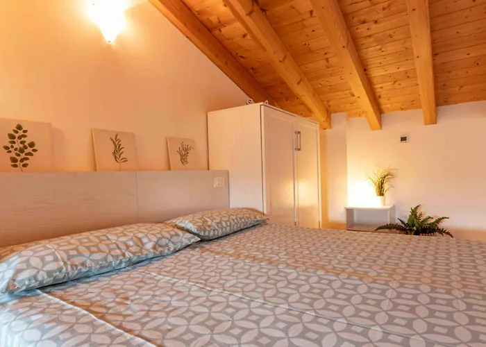 Апартаменты Luminous Flat With Attic With Pool