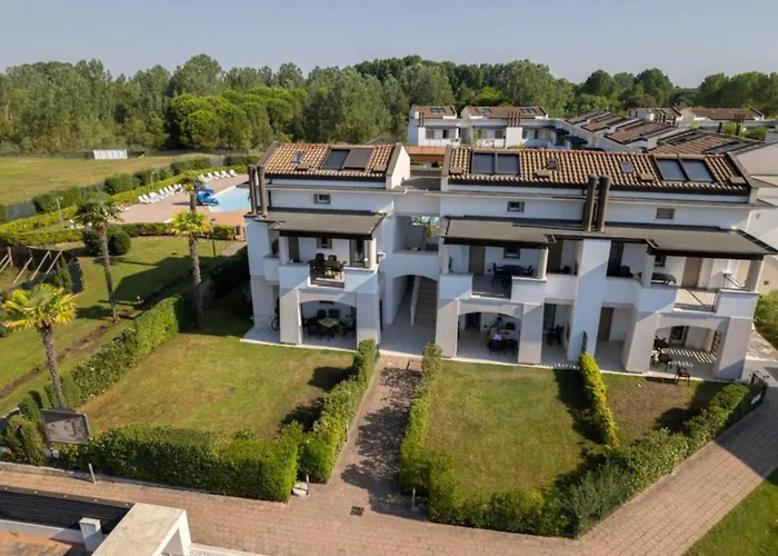 Luminous Flat With Attic With Pool *